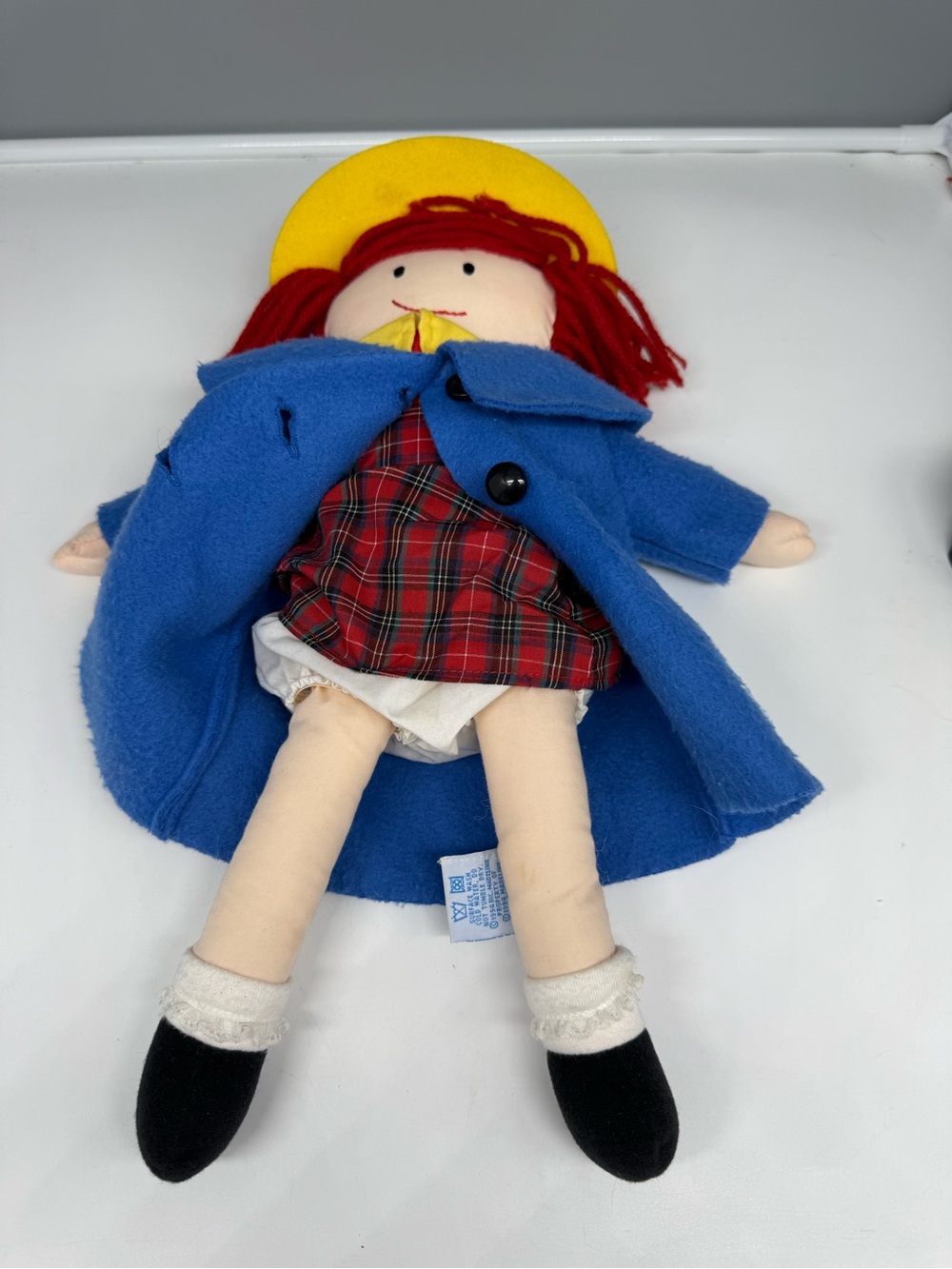 Vintage 1994 Eden Madeline plush doll featuring a felt blue coat and yellow hat - Picture 7 of 11